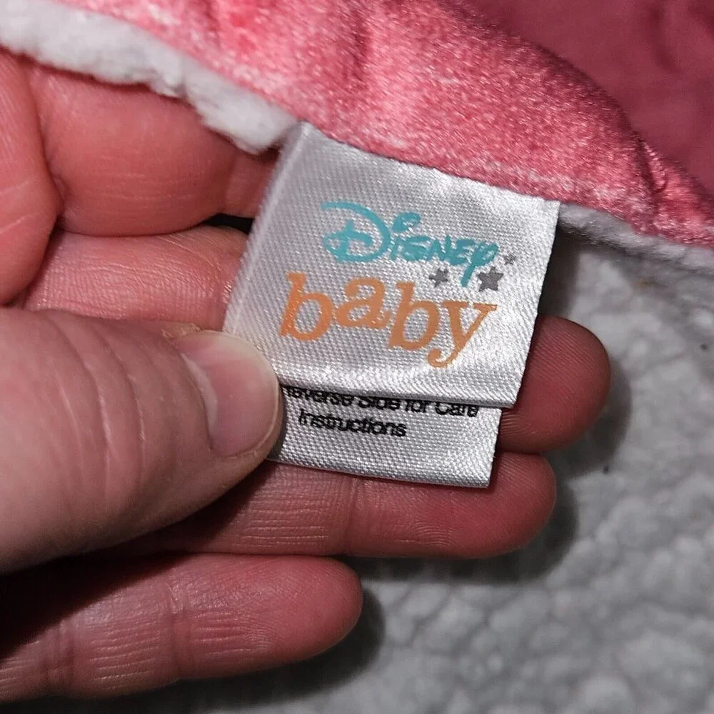 Minnie Mouse Disney Baby Pink White Fleece Baby Blanket Christmas Trees Snow
